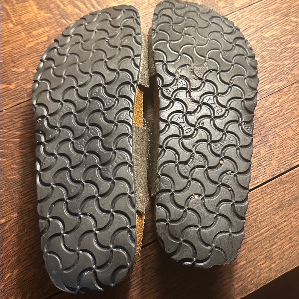 Birkenstock Papillio sandals. Gold. Size 40, US 9.5 - Picture 7 of 7